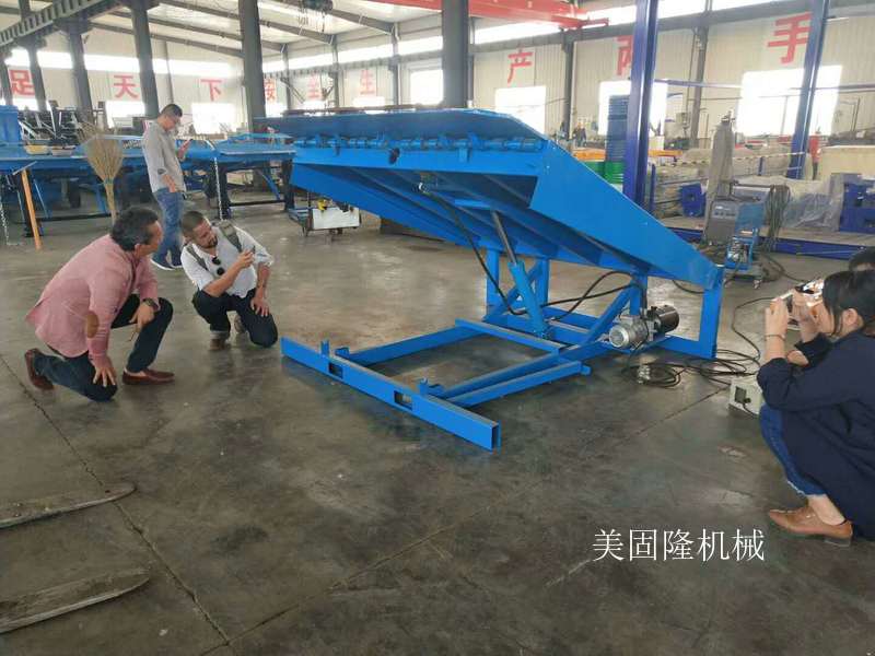 海东固定式登车桥哪家好